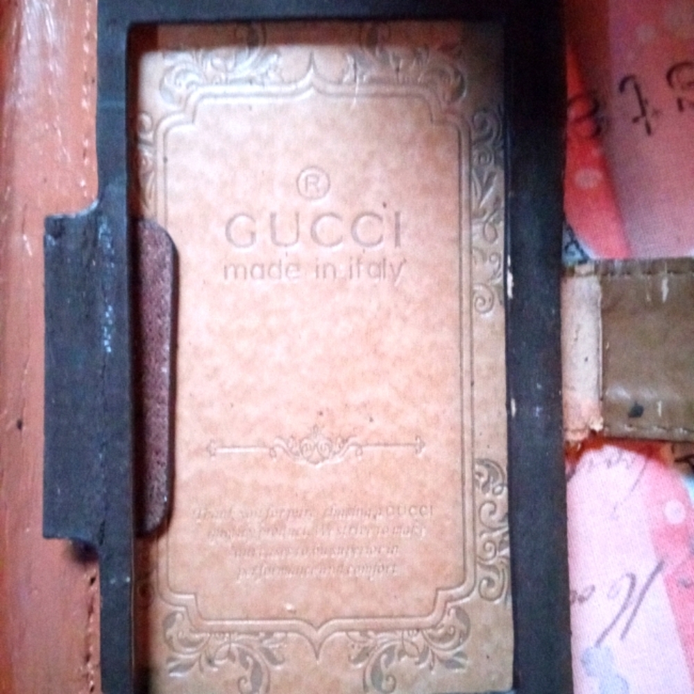Gucci phone case / wallet - Picture 5 of 8